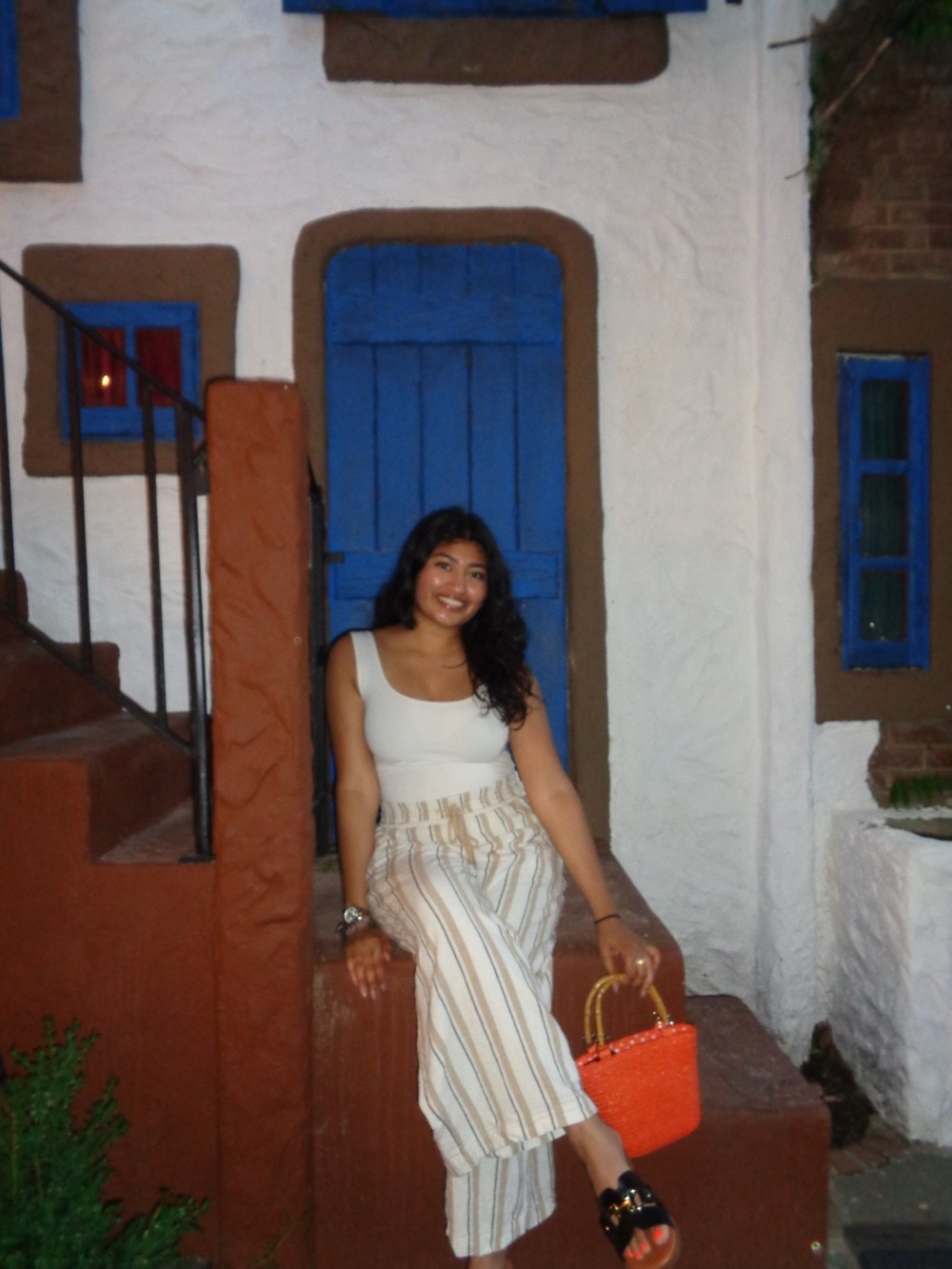 Meet your Posher, Saloni